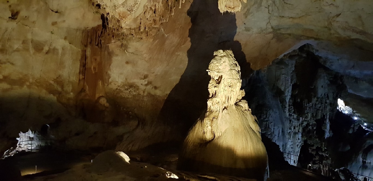 «Крым - страна горного карста».    Карстовые  пещеры «Эмине-Баир-Хосар» и «Мраморная»