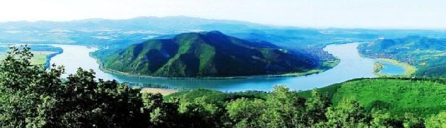 Величие и очарование живописной излучины голубого Дуная