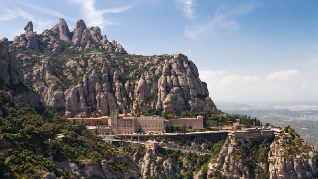 Монтсеррат - священная гора Каталонии