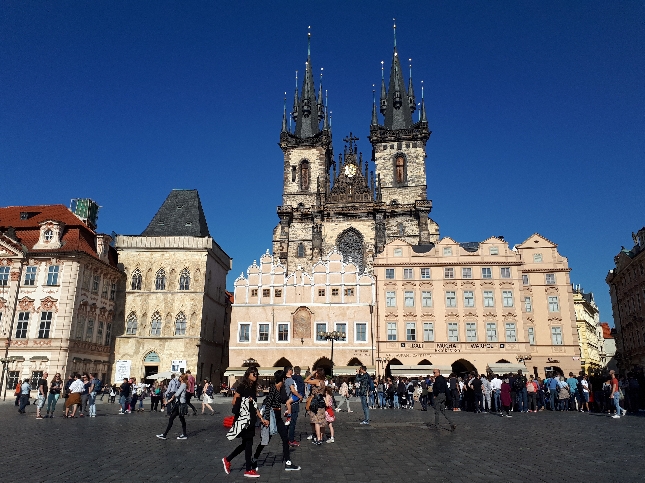 Прага — правый берег Влтавы (Старый город, Йозефов, Новый город).