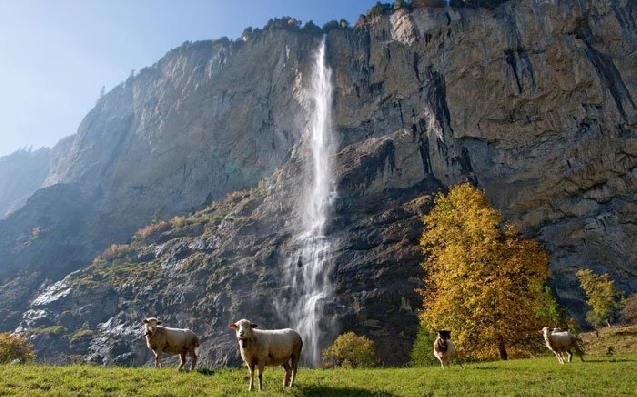 Интерлакен, долина 70-ти водопадов и Трюммельбах