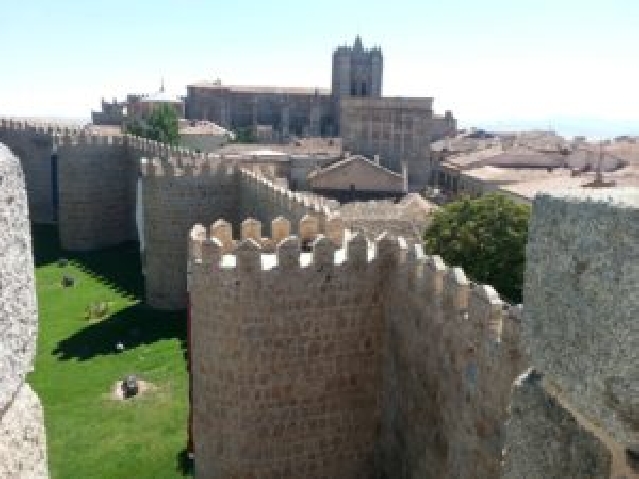 Авила — город-крепость Кастильи