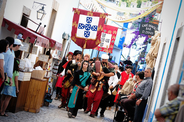 Поездка и участие в средневековом празднике
