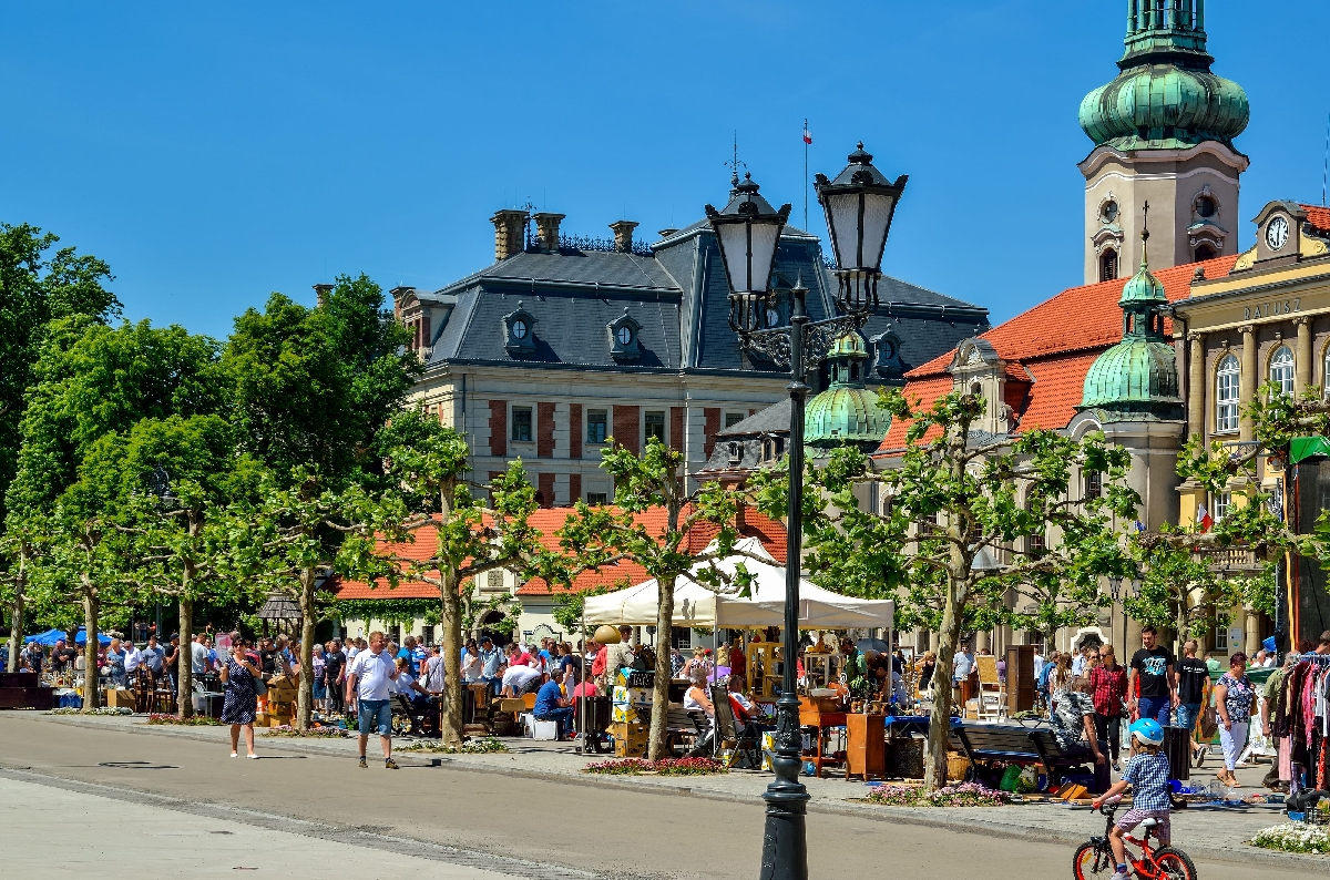 Краков: Замок Пшчина и аббатство бенедиктинцев в Тыньце