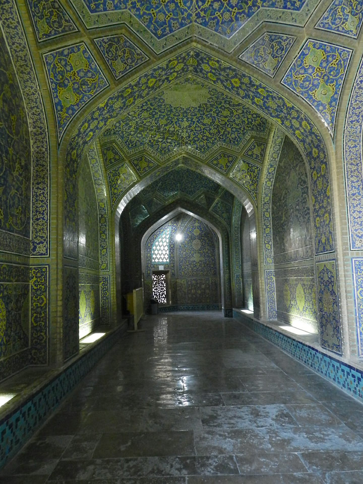 Исфахан -половина мира