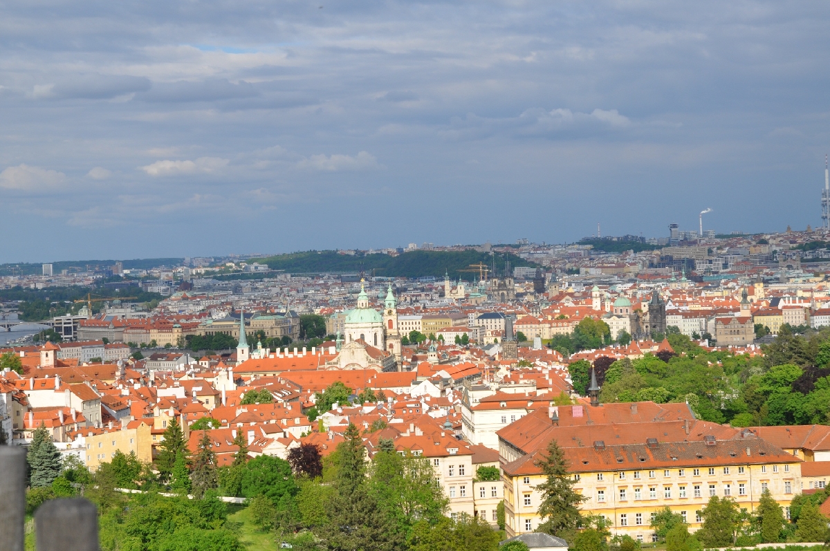 Экскурсия по Праге на двух языках - русском и английском