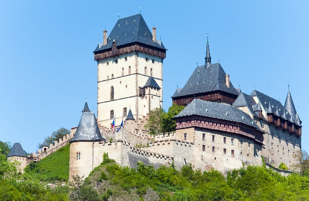 Карлштейн — средневековый королевский замок