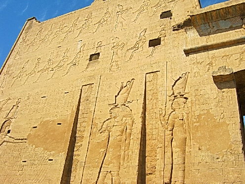 Храм Гора в Эдфу