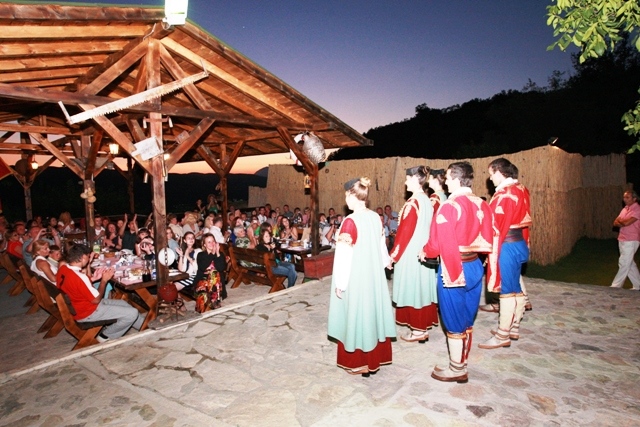Национальный вечер (черногорская свадьба)