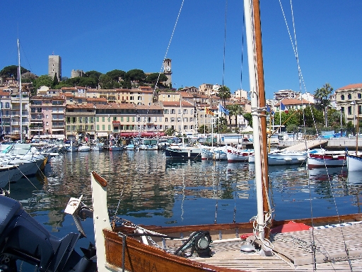 Сен-Поль, Канны и Антибы - звездные города Лазурного Берега