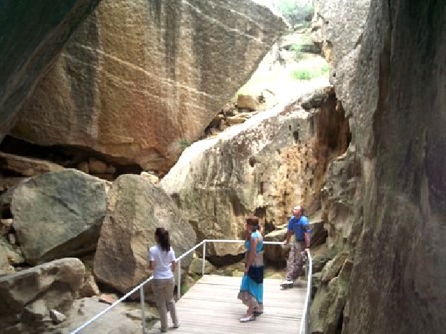 Стоянка древнего человека Гобустан