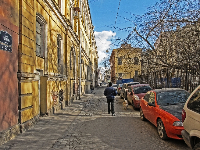 Первая улица Санкт-Петербурга