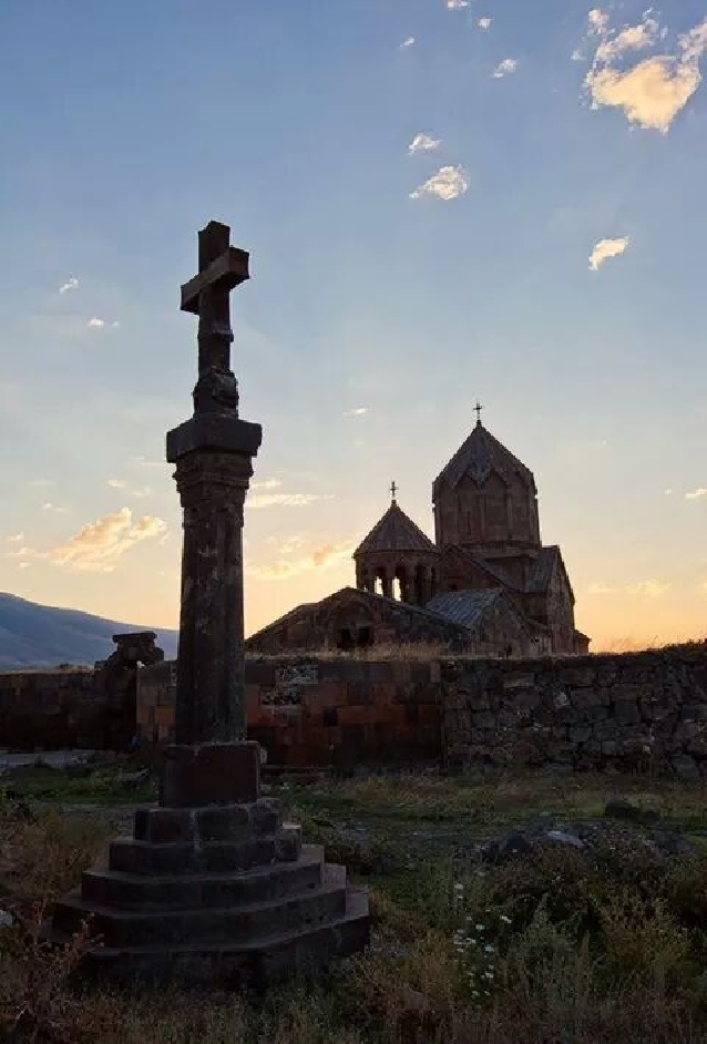 Лорийская крепость, степанаванский дендрапарк и монастырь Ованаванк