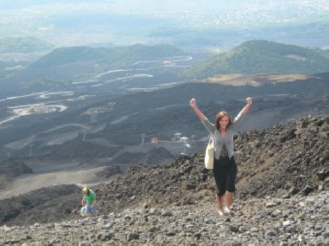 Вулкан Этна - самый высокий действующий вулкан Европы