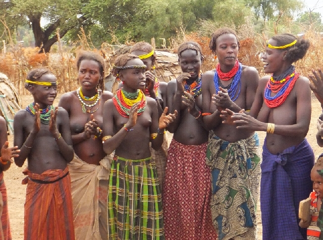 Южная Эфиопия: племена каменного века и озера Рифтовой Долины