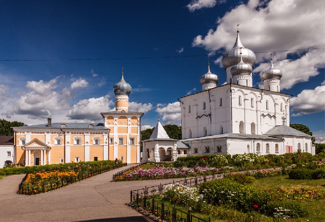 Фото варлаамо хутынский монастырь