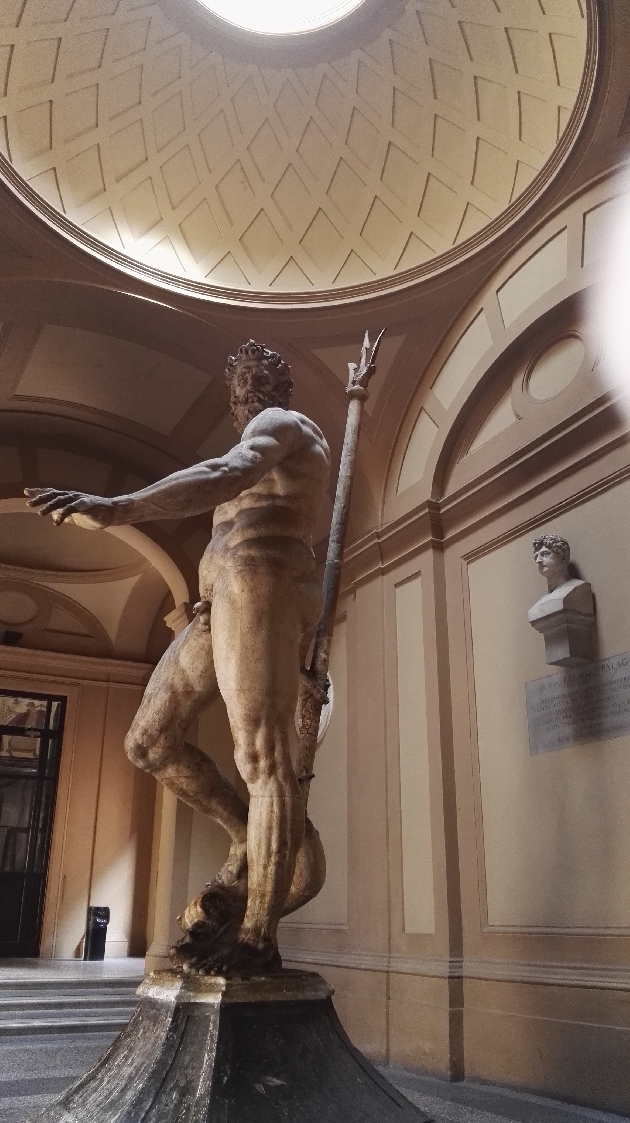 Умная, красная, вкусная Болонья