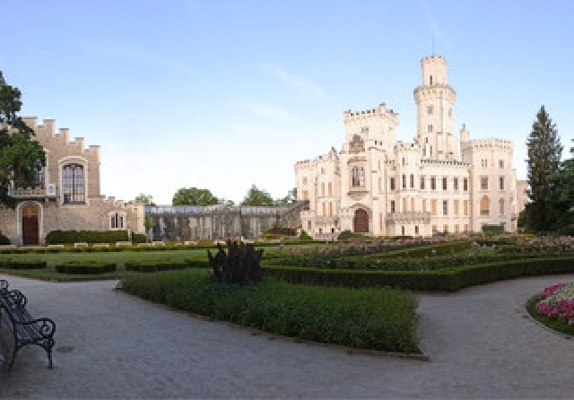 Чешски- Крумлов и замок Глубока-над-Влтавой