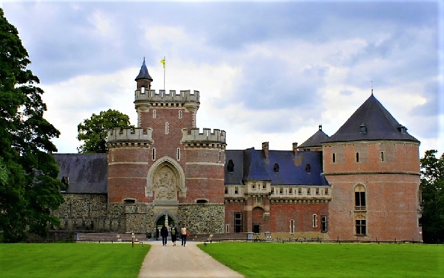 Экскурсия по замку Гаасбек (Kasteel Gaasbeek)