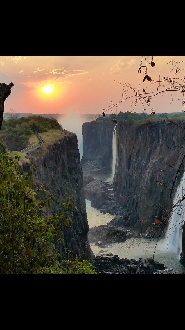 Victoria Falls 