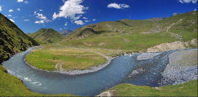 Однодневный и двухдневный тур в Казбеги.