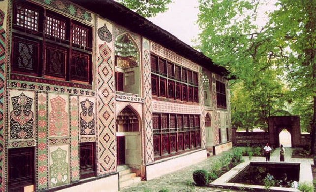 Экскурсия в древний город Шеки 