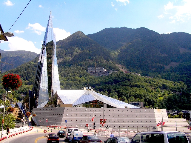 Андорра — страна Пиренеев!