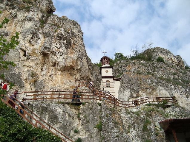 Пещерные монастыри