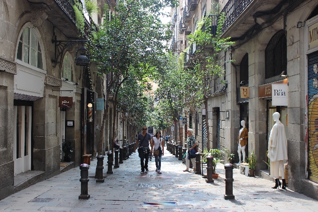 Пешеходная фотопрогулка по готической Барселоне. Эконом