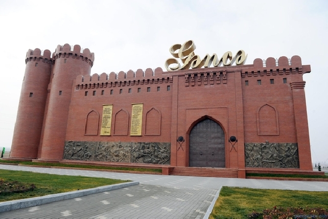 Экскурсия в Гянджу и озеро Гёйгёль