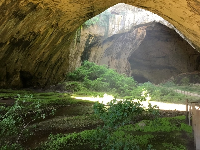 Пещера Деветашка-Велико Тырново