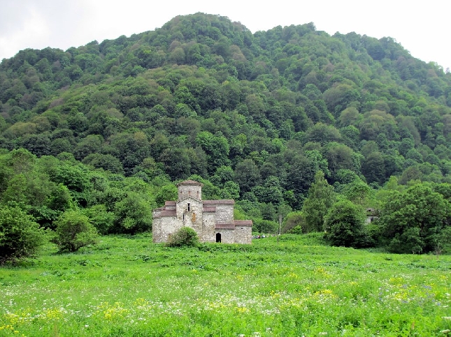 Великолепие Архыза