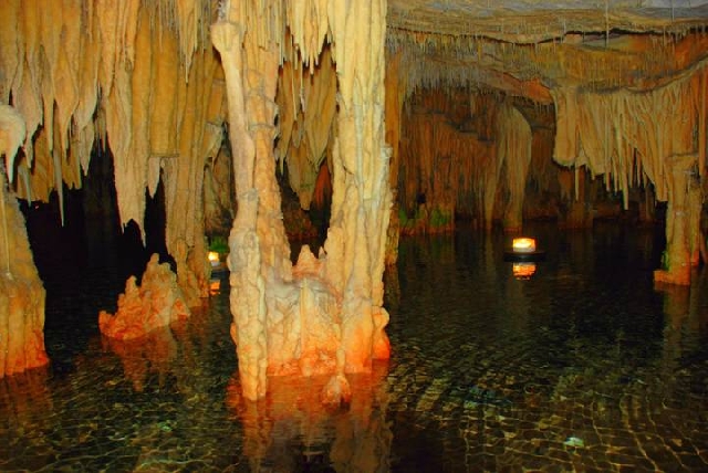 Мани. Пещеры Диру. Путешествие в подземное царство Аида.