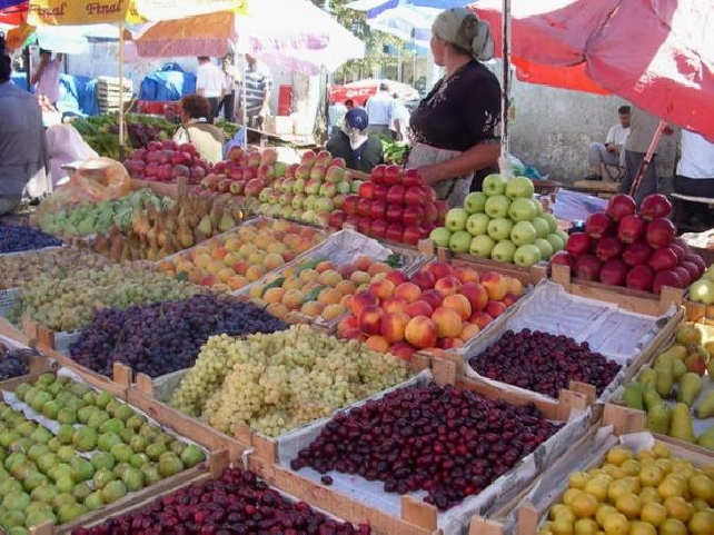 Колоритные восточные базары + шоппинг-тур в Баку