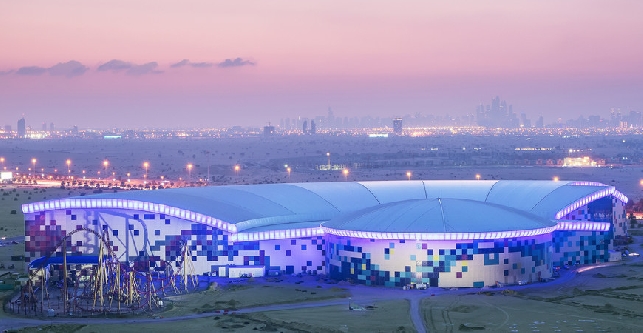 Тематический парк IMG Worlds of Adventure в Дубае