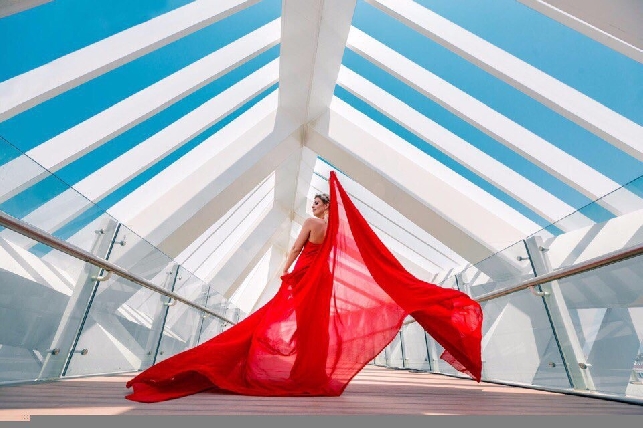 Фотосессия в ОАЭ. Аренда платьев