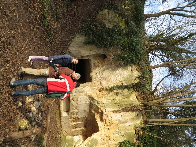 Прогулка  с гидом по мергельным катакомбам 