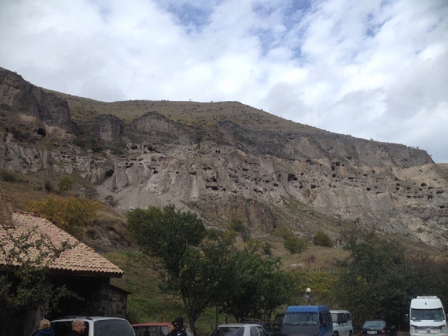 Хертвиси-Вардзиа-оз. Паравани-Самсарский хр.-Тбилиси