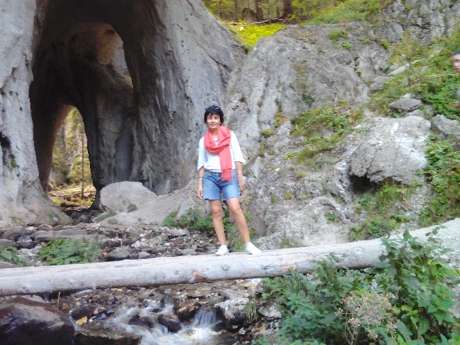 Родопи. Пещеры.