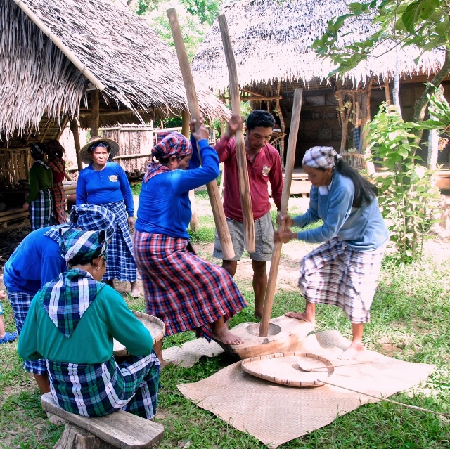 Музей-заповедник и филиппинская деревня на Боракае