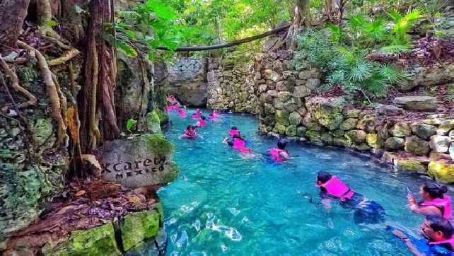 Шкарет парк