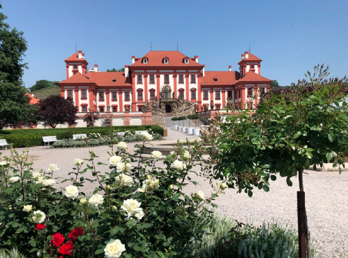 Изысканная Прага: летний дворец Троя