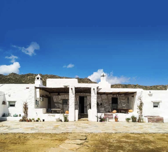 Авторский тур «Улочки Хоры и органическая ферма»