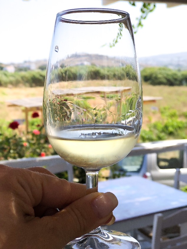 Авторский тур «Улочки Хоры и винодельня»