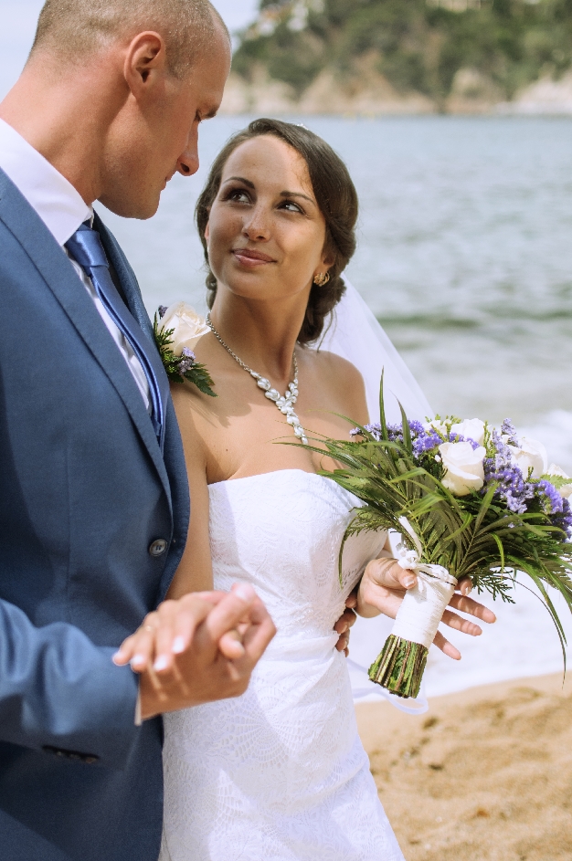 Символическая свадебная церемония на Коста Брава