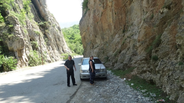 Водопады , Афурджа и Суатан