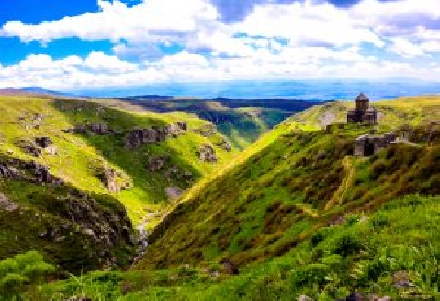 Ованаванк — Сагмосаванк — Памятник Армянскому Алфавиту — Гора Арагац, Озеро Кари — Амберд