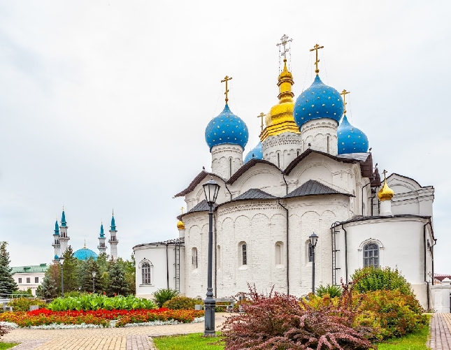 Казанский Кремль и восточный уголок Казани