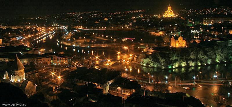 Активным и азартным - ночной Тбилиси