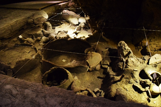 Тур в пещеры Арени 1 и Магелан (1 день)